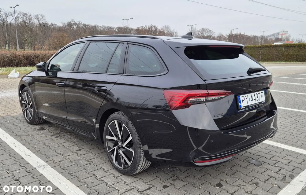 Skoda Octavia 1.5 TSI mHEV DSG Sportline - 3