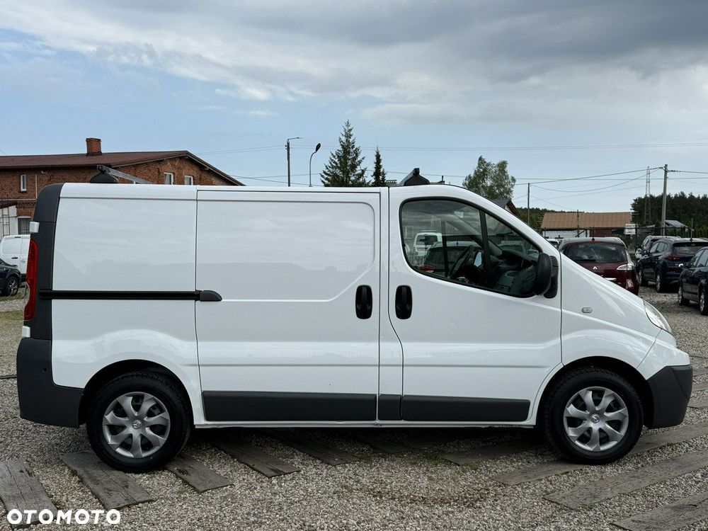 Renault Trafic - 14
