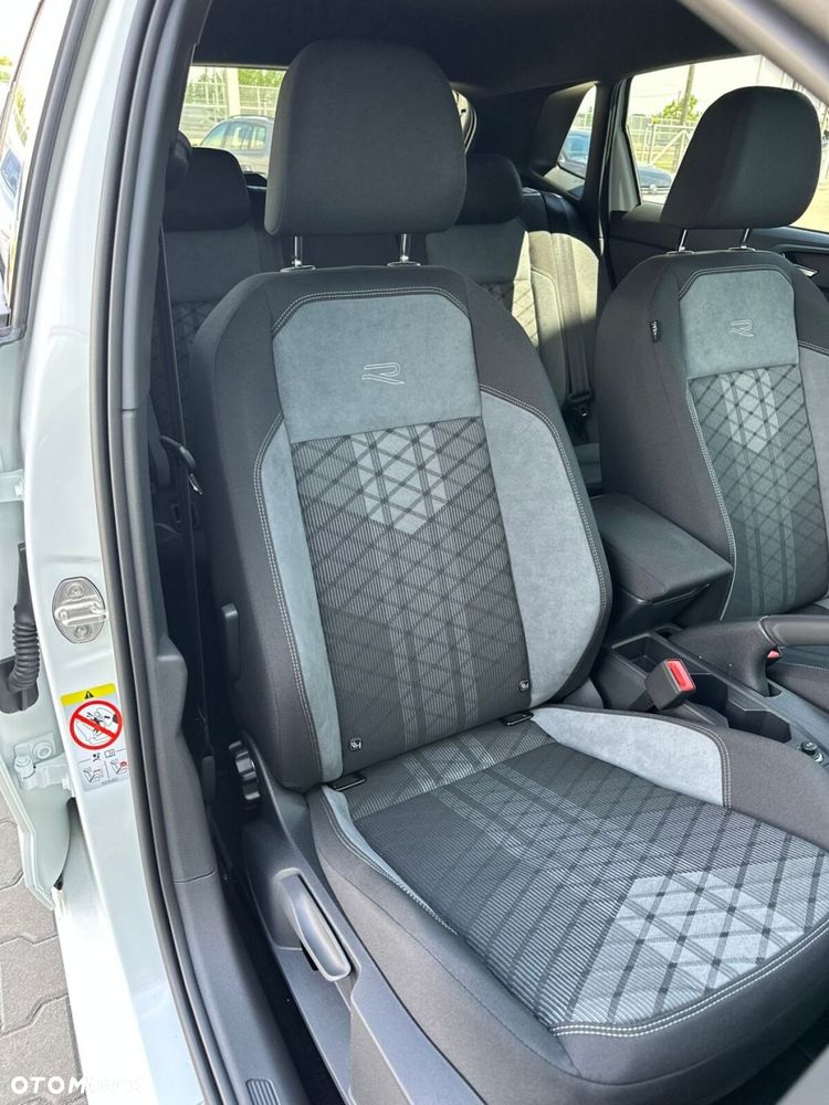 Volkswagen Polo 1.0 TSI R-Line Plus DSG - 19