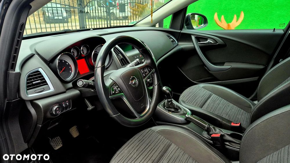 Opel Astra 1.4 Turbo - 8