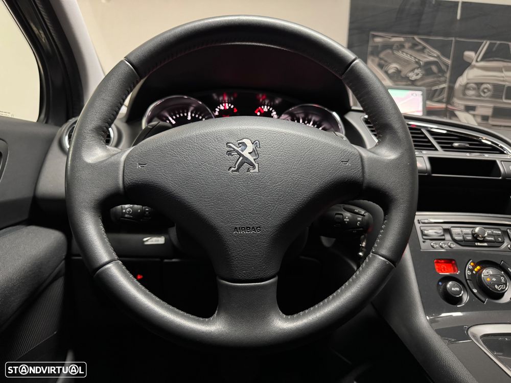 Peugeot 3008 1.6 e-HDi Allure 2-Tronic J18 - 10