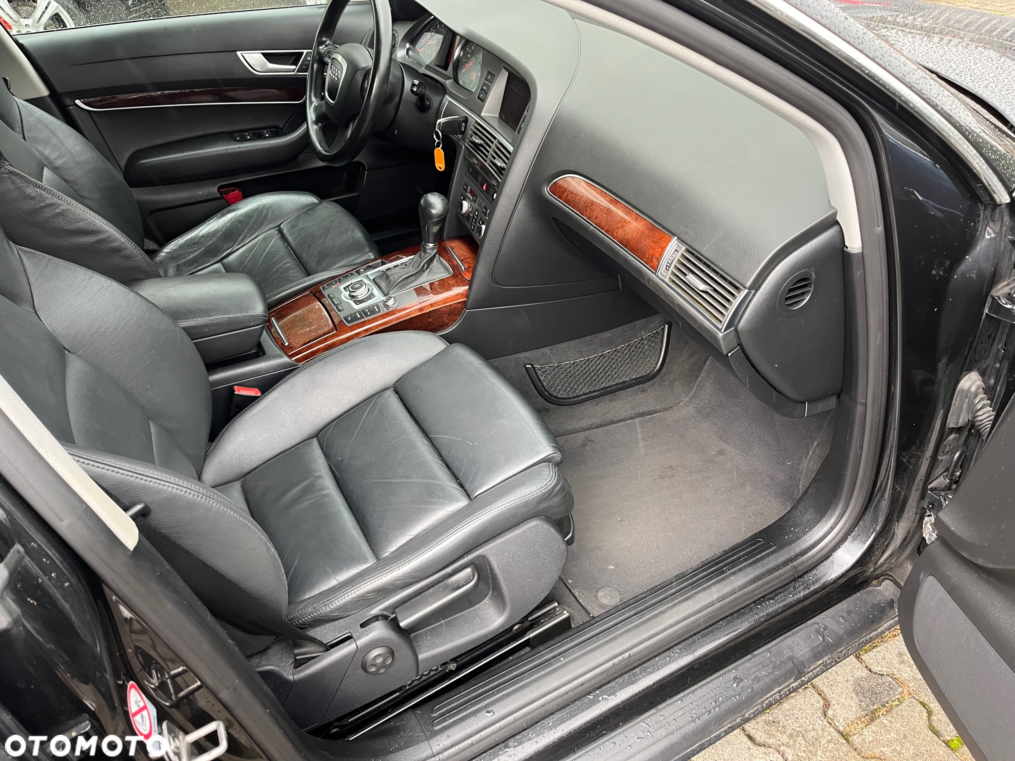 Audi A6 2.4 Multitronic - 10