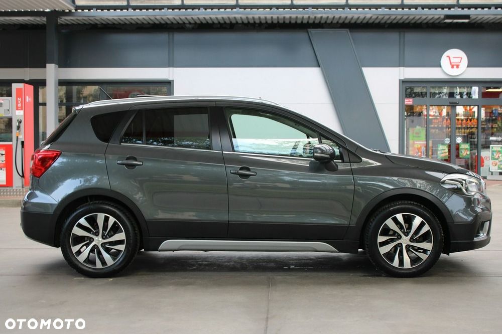 Suzuki SX4 S-Cross 1.4 T Premium 4WD - 39