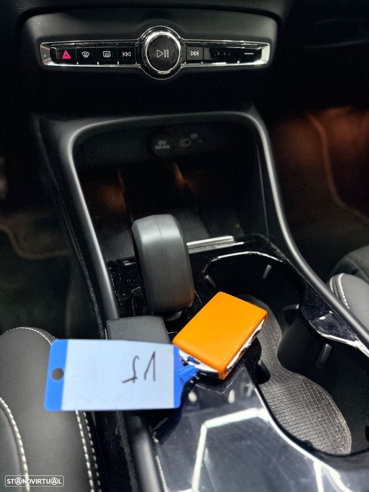 Volvo C40 Recharge Twin Motor Ultimate - 16