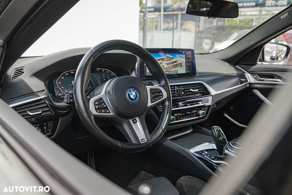BMW Seria 5 545e xDrive AT PHEV - 13