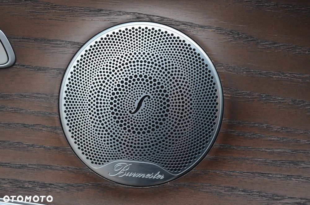 Mercedes-Benz Klasa E 300 9G-TRONIC AMG Line - 18