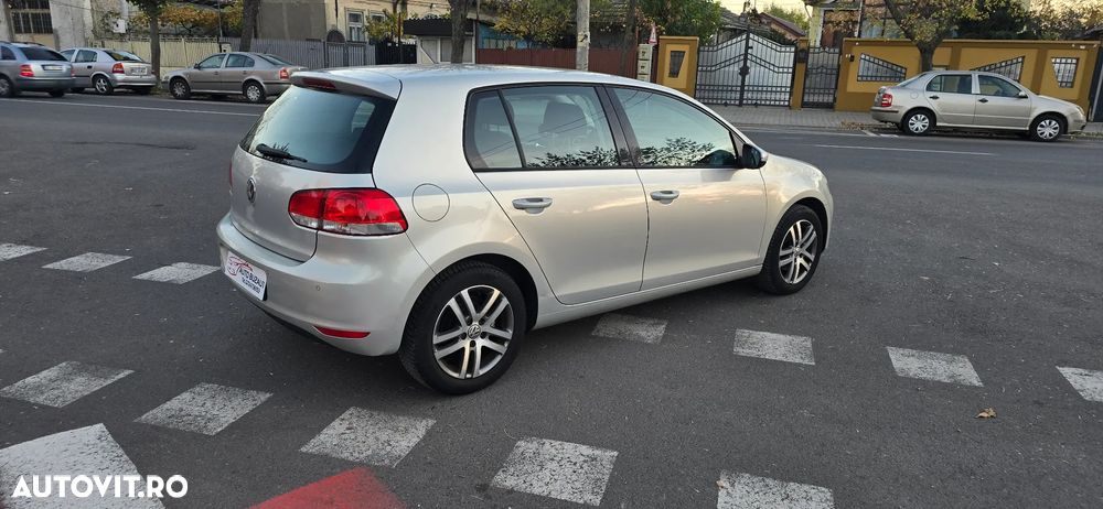 Volkswagen Golf 1.6 Comfortline - 7