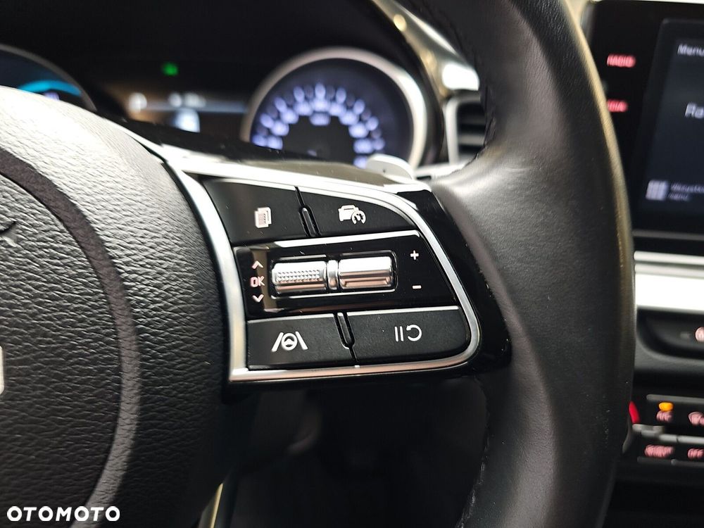 Kia Ceed 1.6 GDI PHEV L DCT - 14