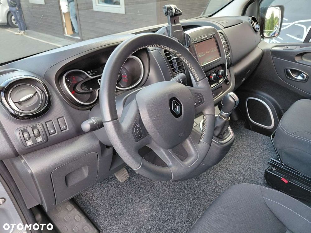 Renault TRAFIC - 33