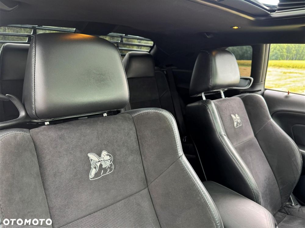 Dodge Challenger - 26