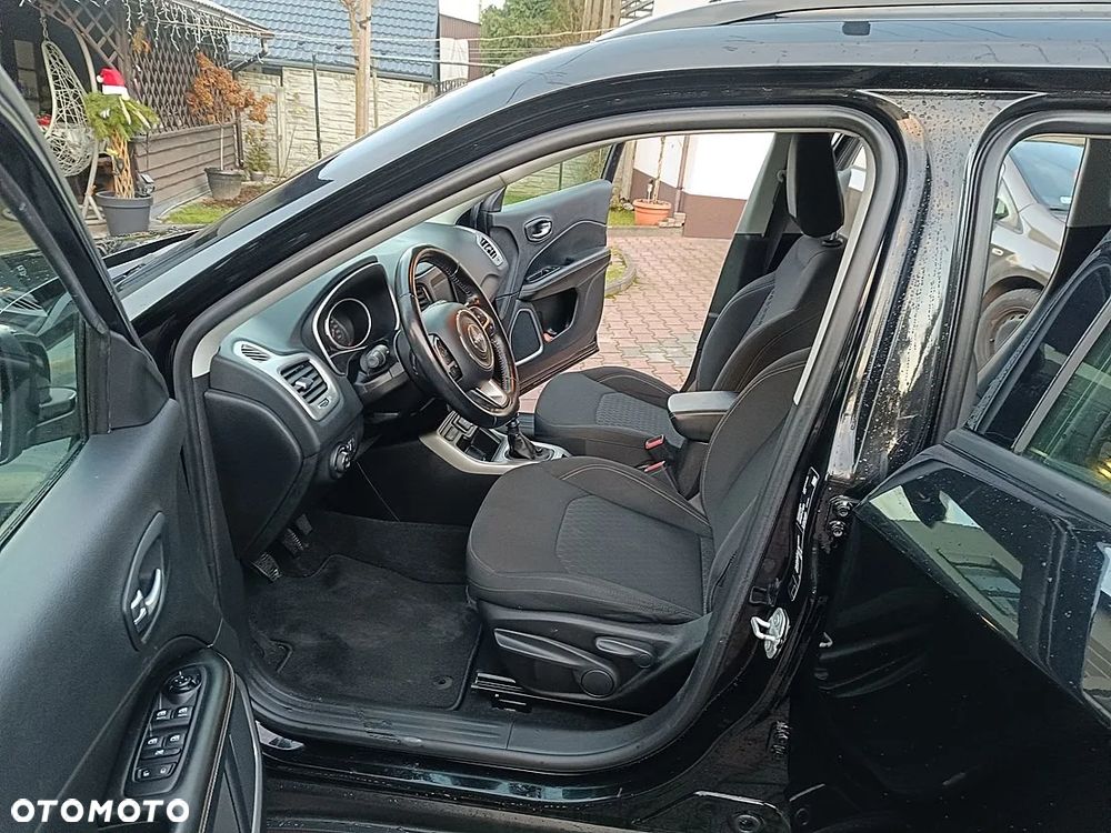 Jeep Compass 1.3 TMair Longitude FWD S&S - 15