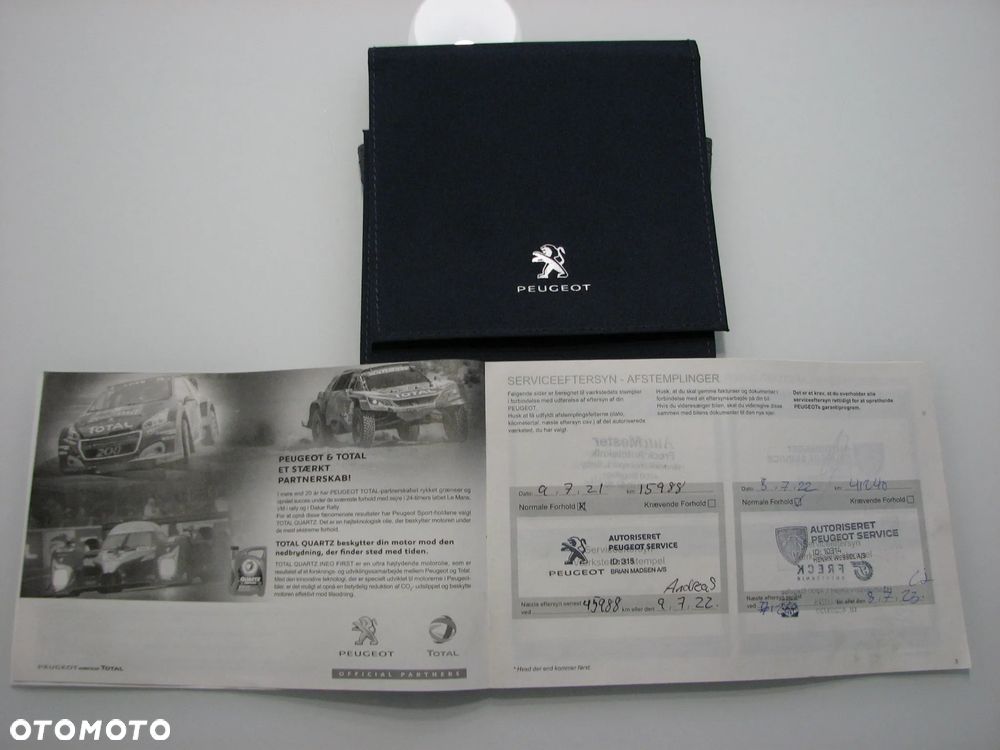 Peugeot 2008 BlueHDi 100 STOP & START Allure - 37