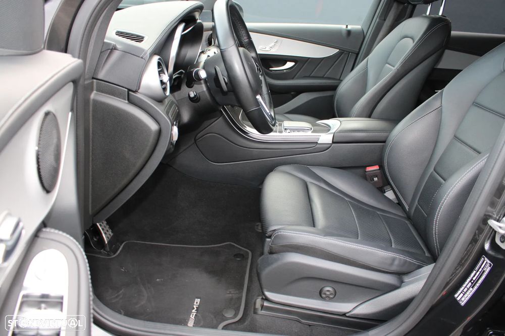 Mercedes-Benz GLC 300 e Coupé 4Matic - 11