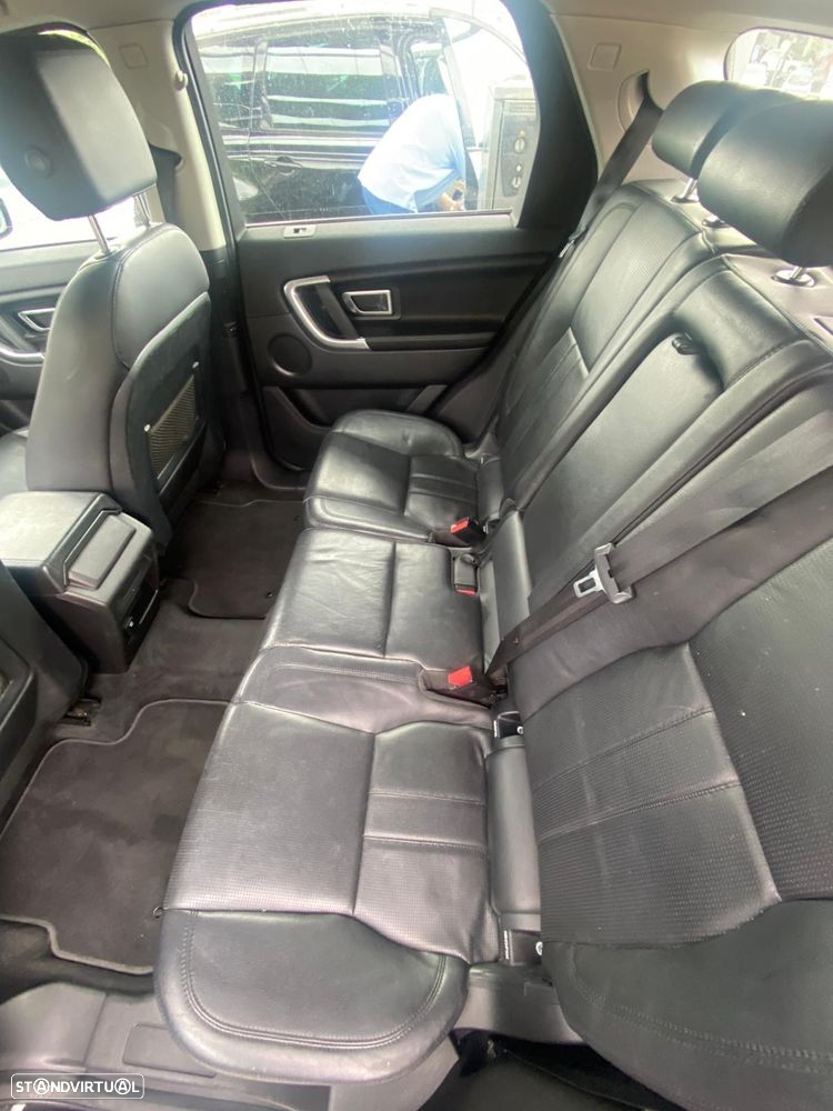 Land Rover Discovery Sport 2.0 eD4 - 6