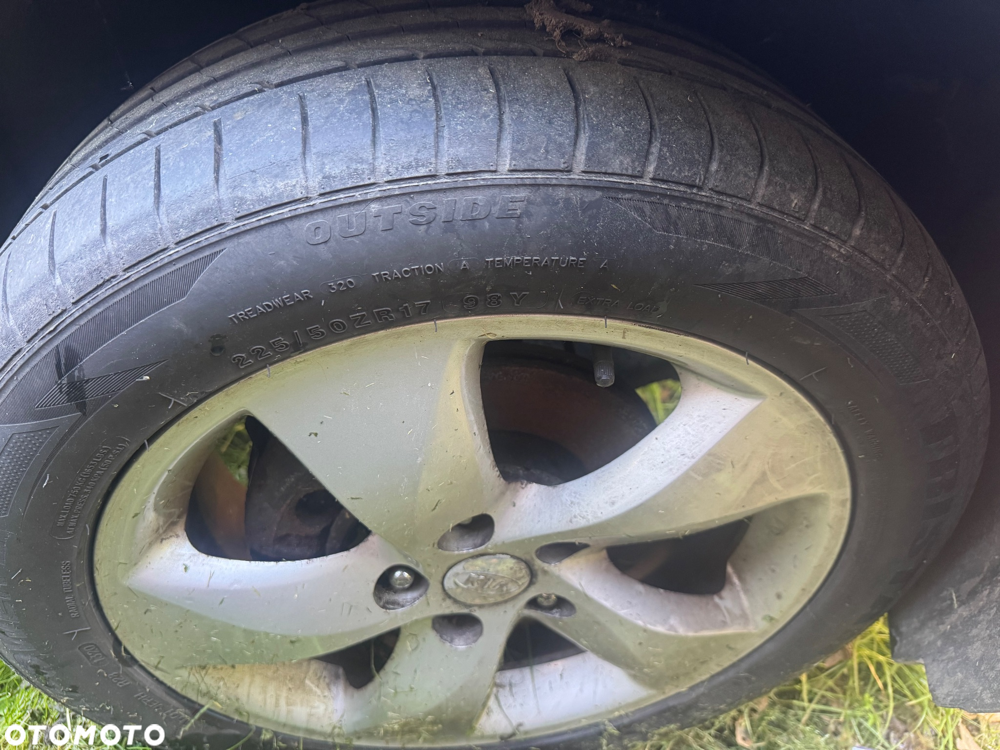 KIA CARENS III FELGI 5x114.3 Z OPONAMI 17 ALUFELGI KOŁA - 5