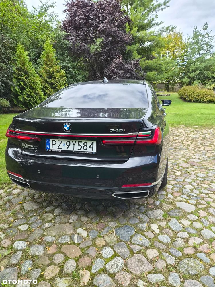 BMW Seria 7 740Li - 3