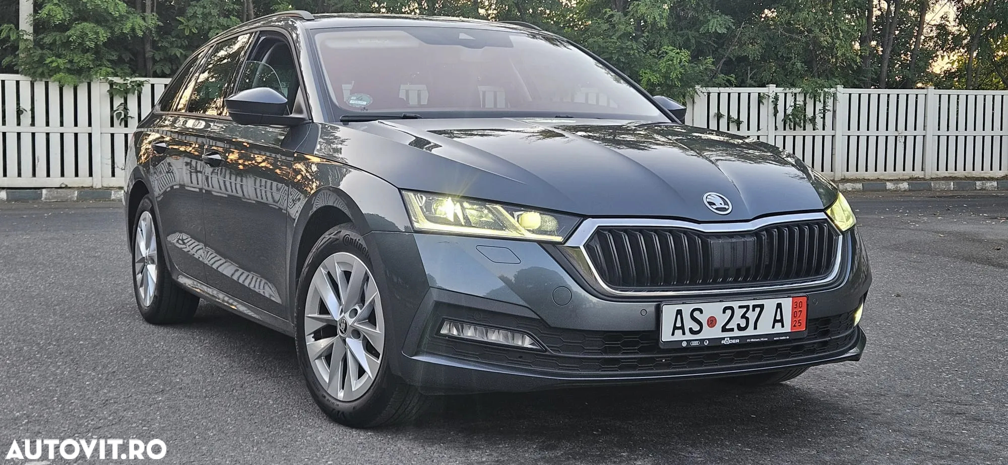 Skoda Octavia - 2