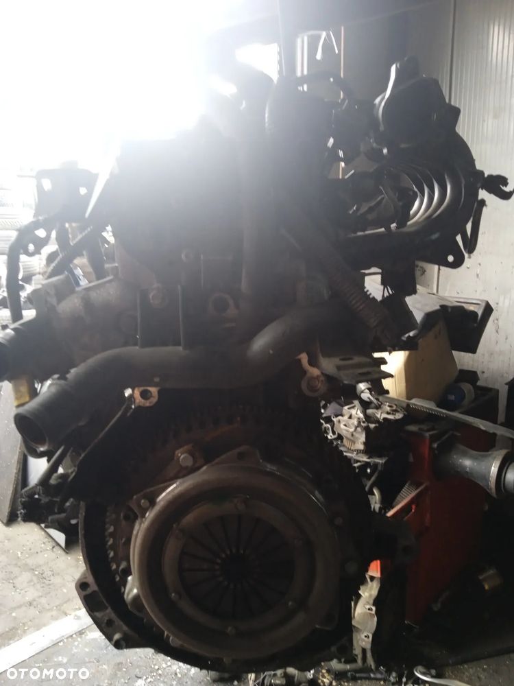 SILNIK KFW 1.4 8V 73KM PEUGEOT 207 307 C3 - 2