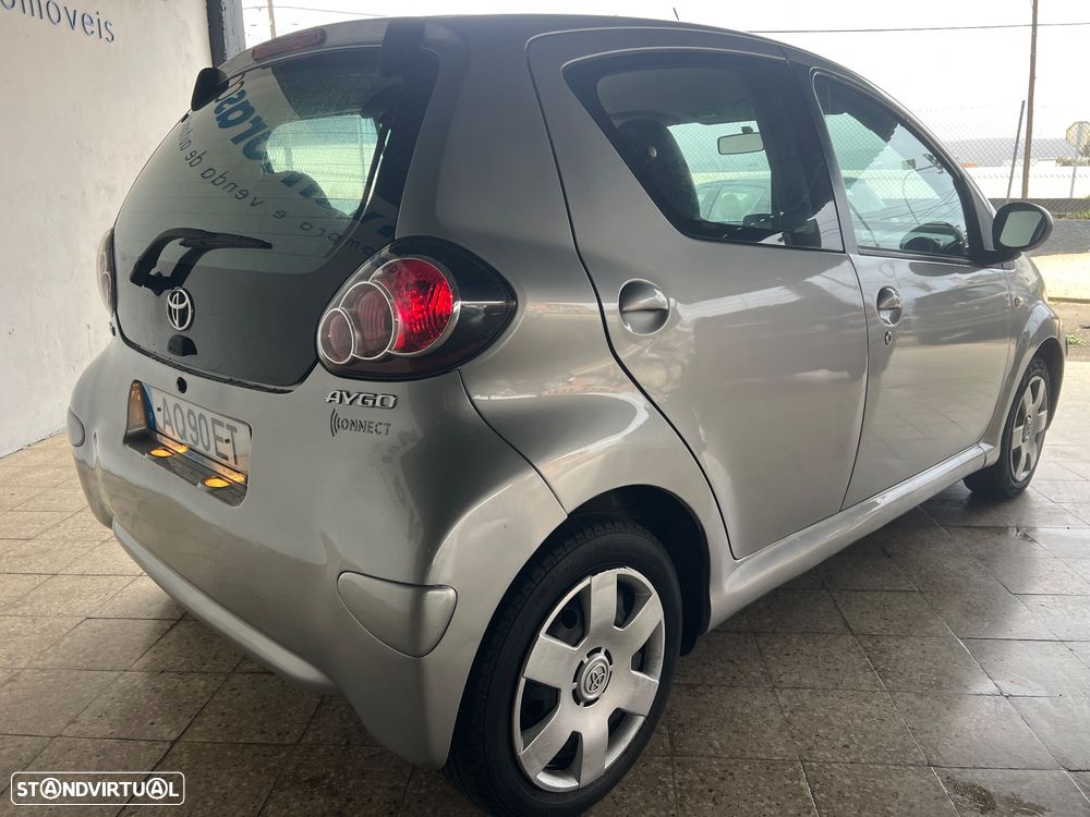 Toyota Aygo Multi Mode Connect - 22