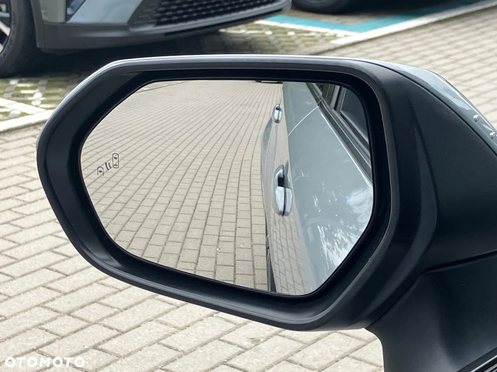 Toyota Corolla 2.0 Hybrid Executive - 16
