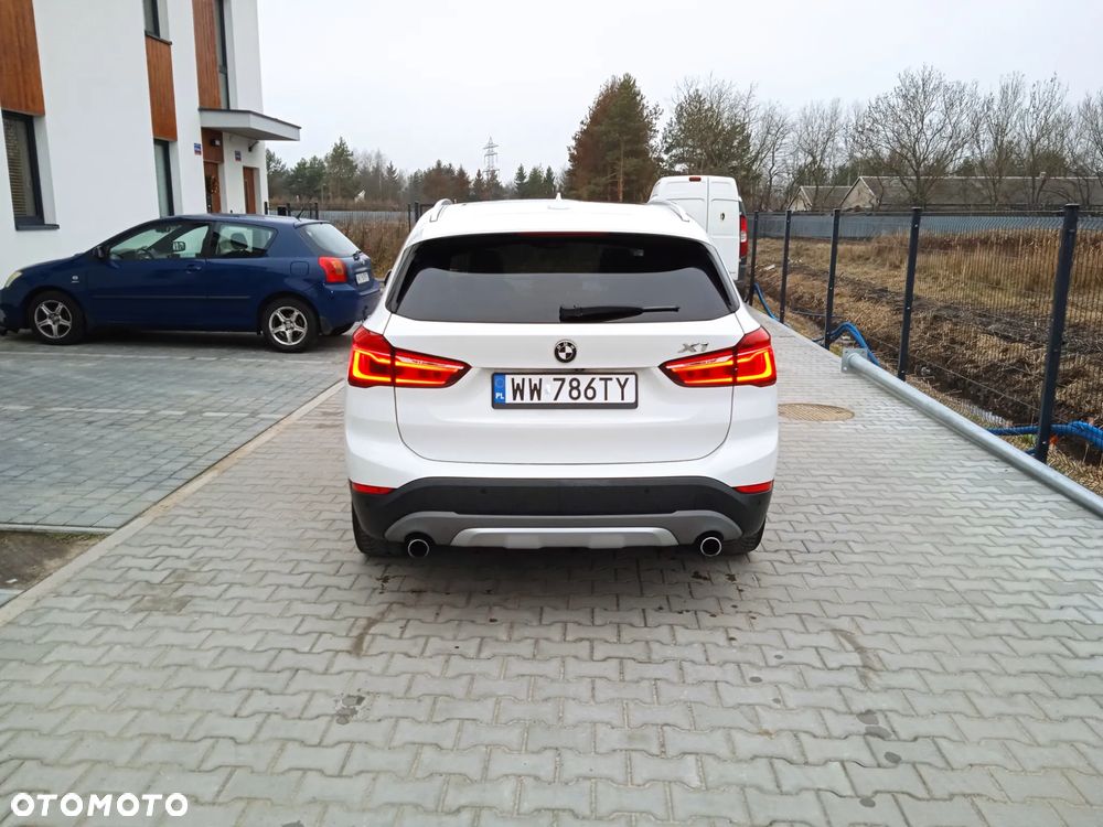 BMW X1 - 4