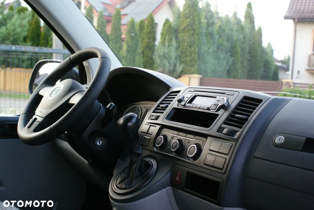 Volkswagen Transporter - 20