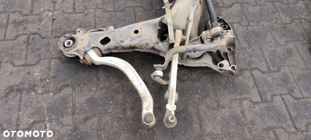 SANKI PRZEDNIE AUDI A4 B5 - 4