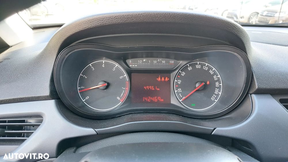 Opel Corsa 1.4 Selection - 9