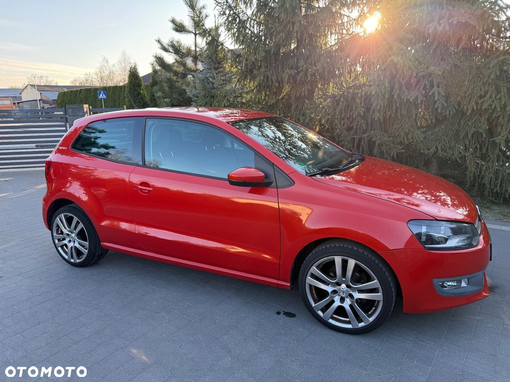 Volkswagen Polo 1.4 Team - 12