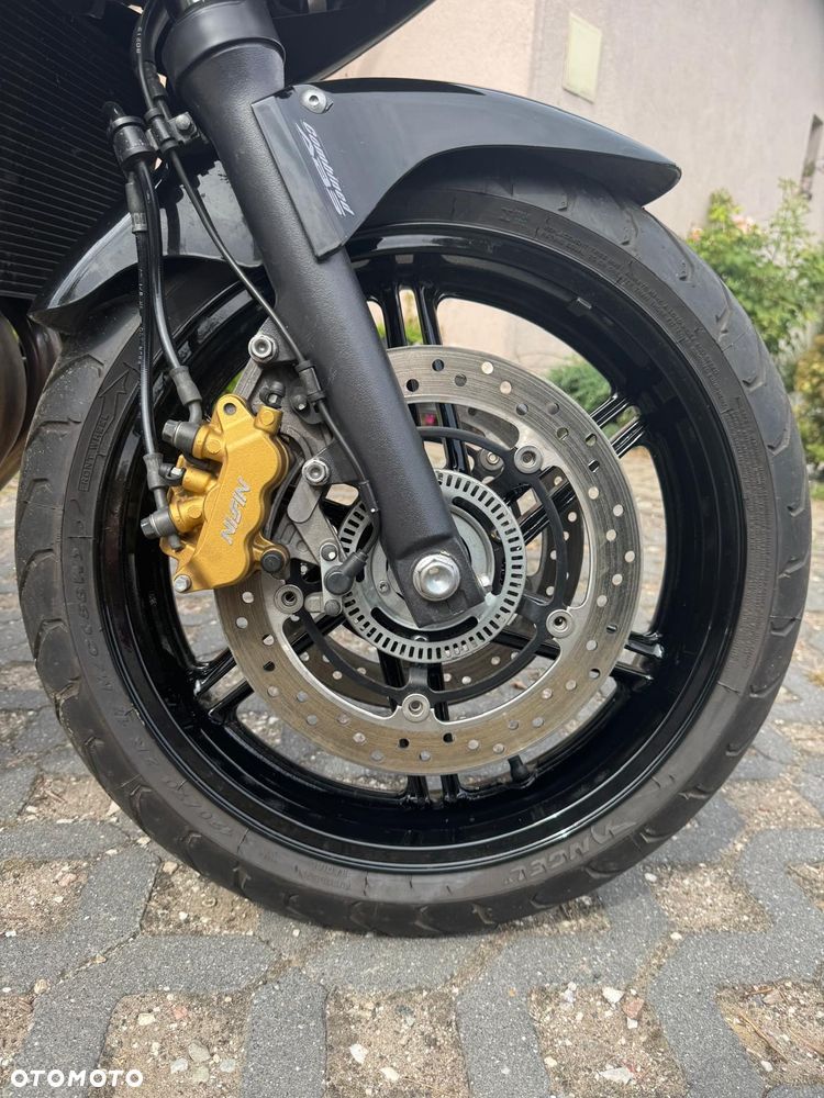 Honda CBF - 5