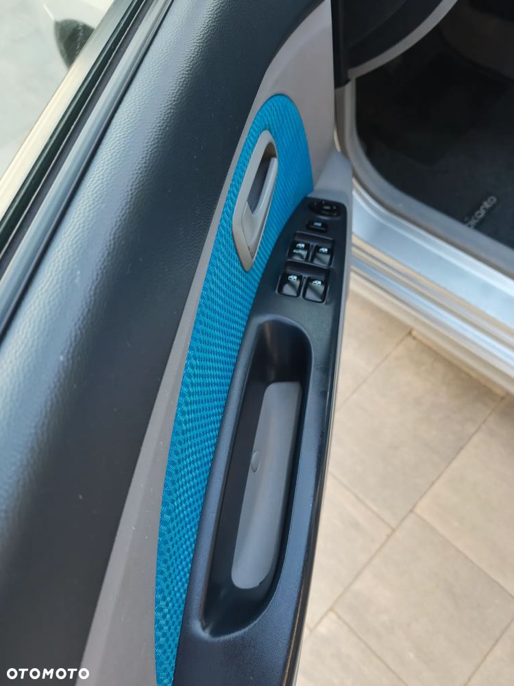 Kia Picanto 1.1 (els4) - 10