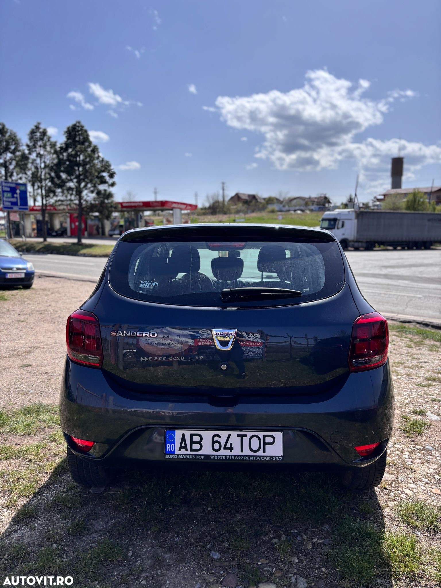 Dacia Sandero - 5