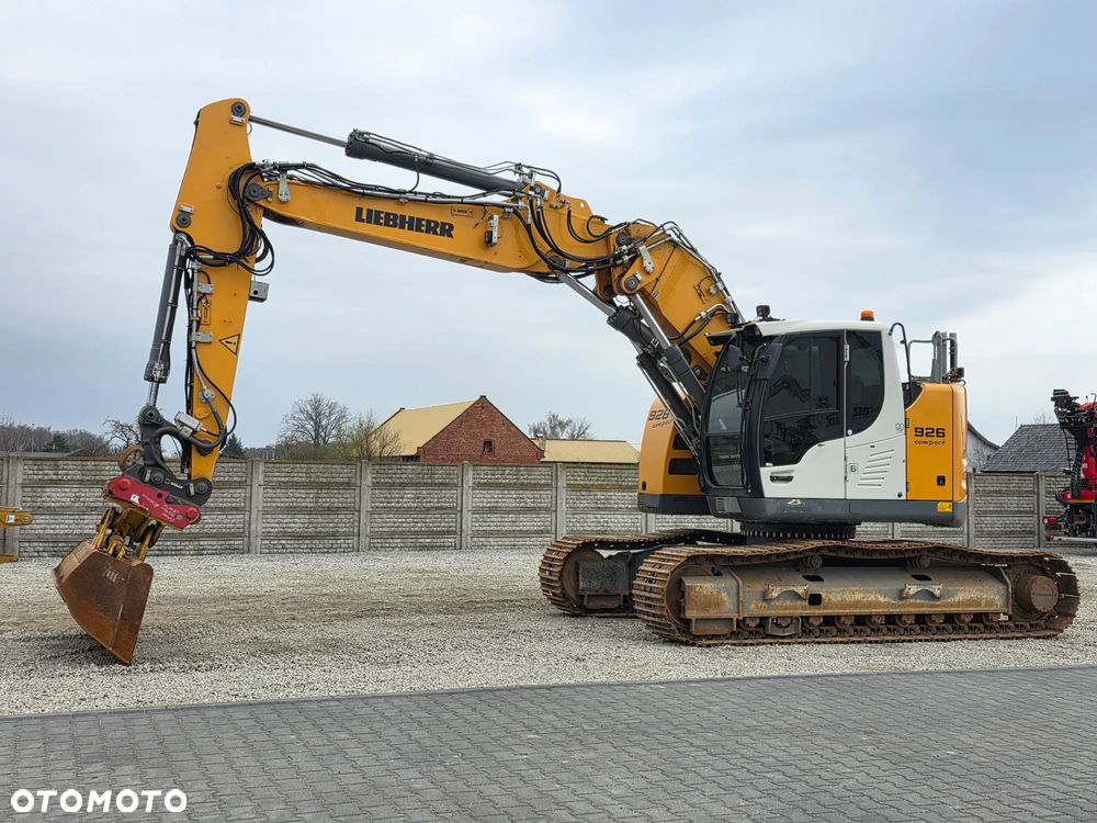 Liebherr R926 Compact, 2020 ROK, 5600 MTH, OIL QUICK - 3