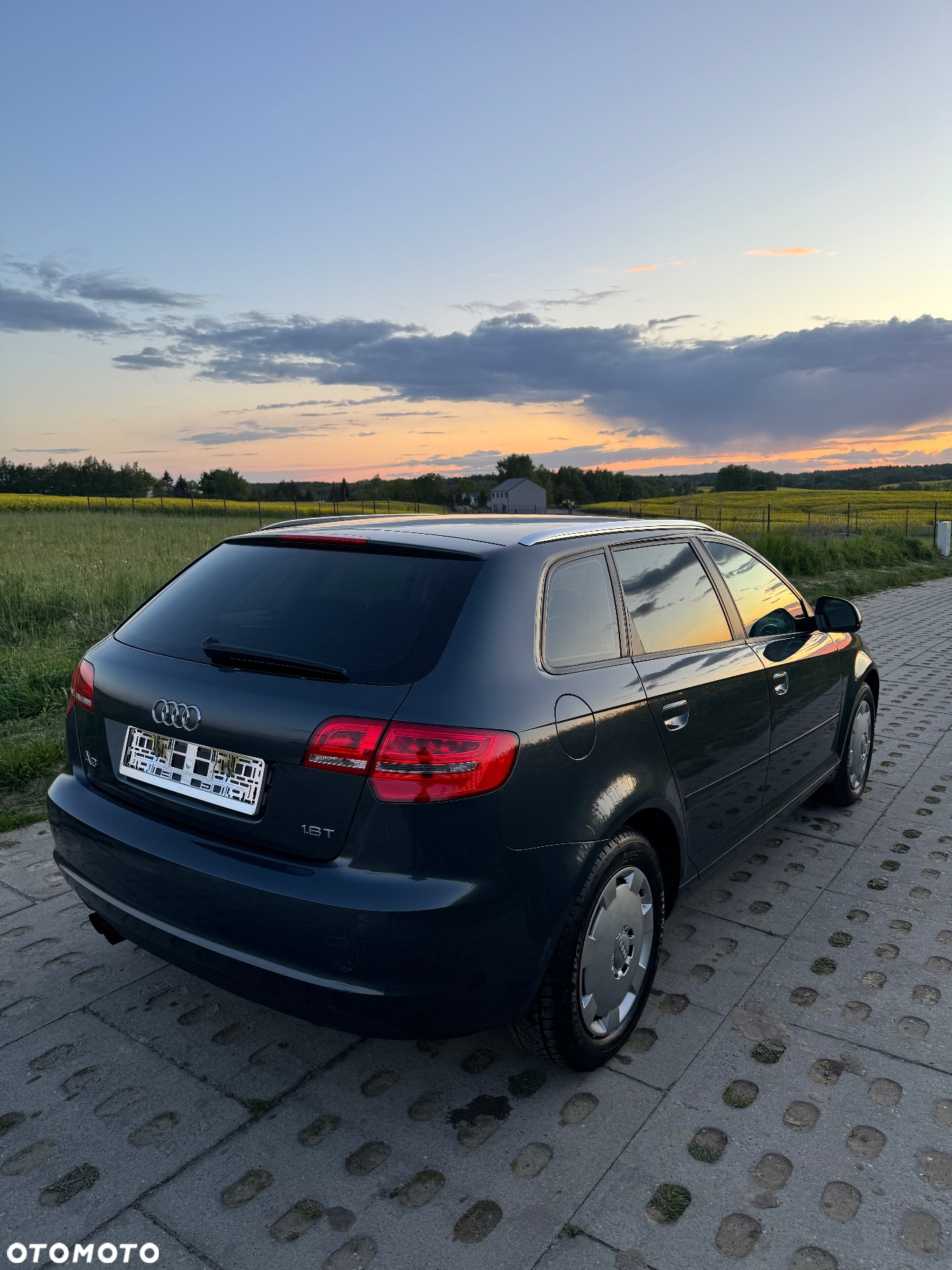 Audi A3 1.8 TFSI Sportback Ambition - 4