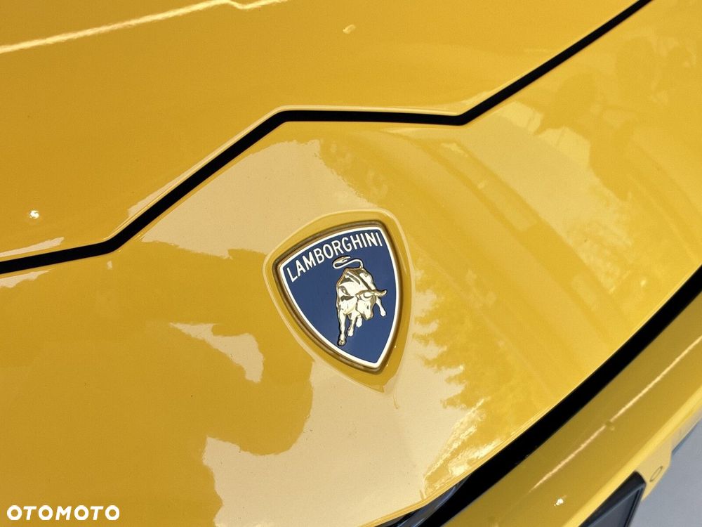 Lamborghini Urus - 22