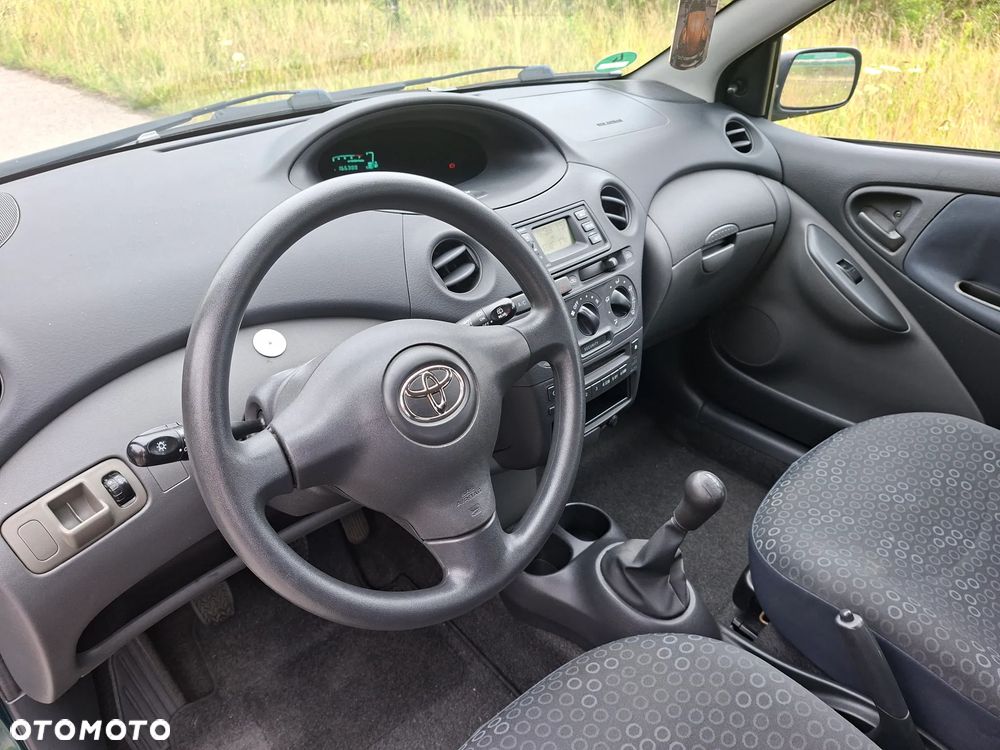 Toyota Yaris 1.0 Edition - 21