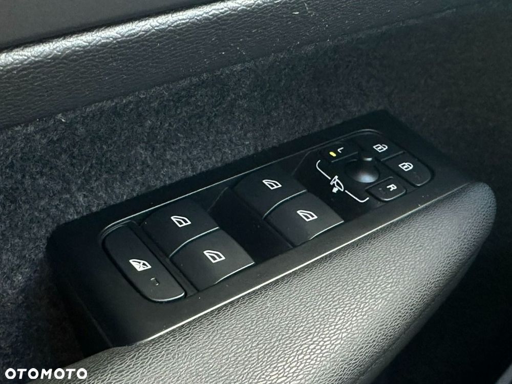 Volvo XC 40 T4 Plug-In Hybrid Inscription Expression Pro - 34