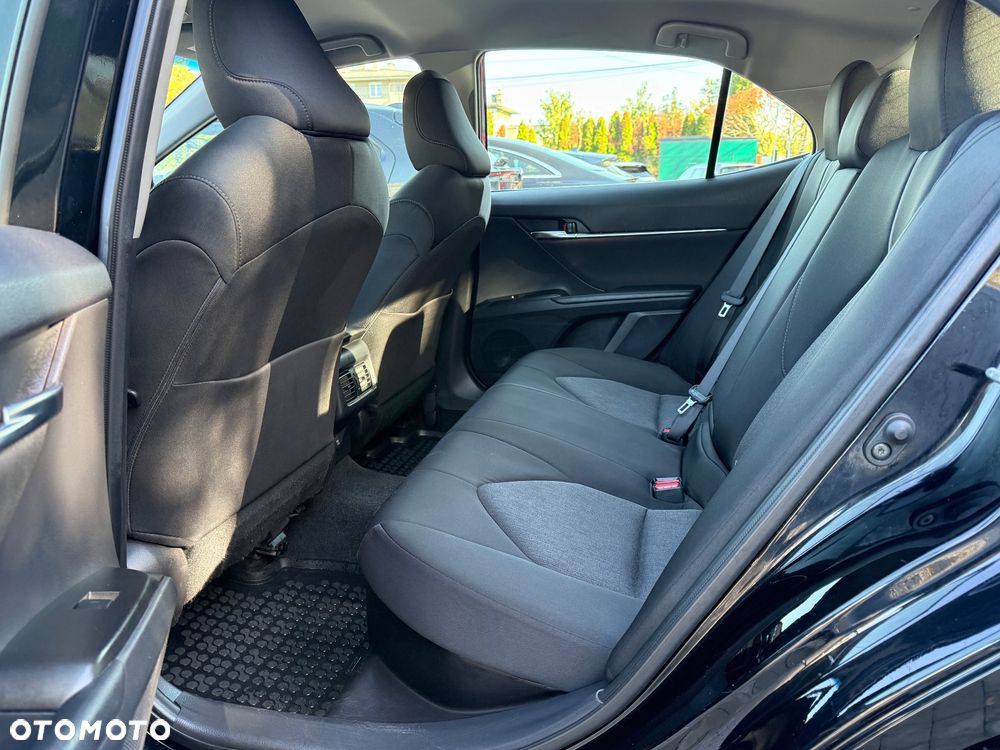 Toyota Camry 2.5 Hybrid Comfort CVT - 19