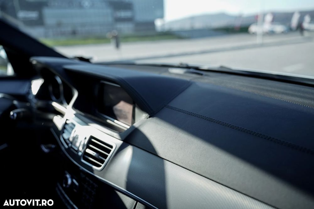 Mercedes-Benz E 250 CDI 4Matic - 29