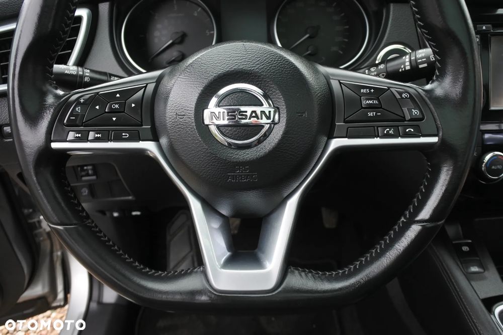 Nissan Qashqai 1.5 dCi N-WAY - 21