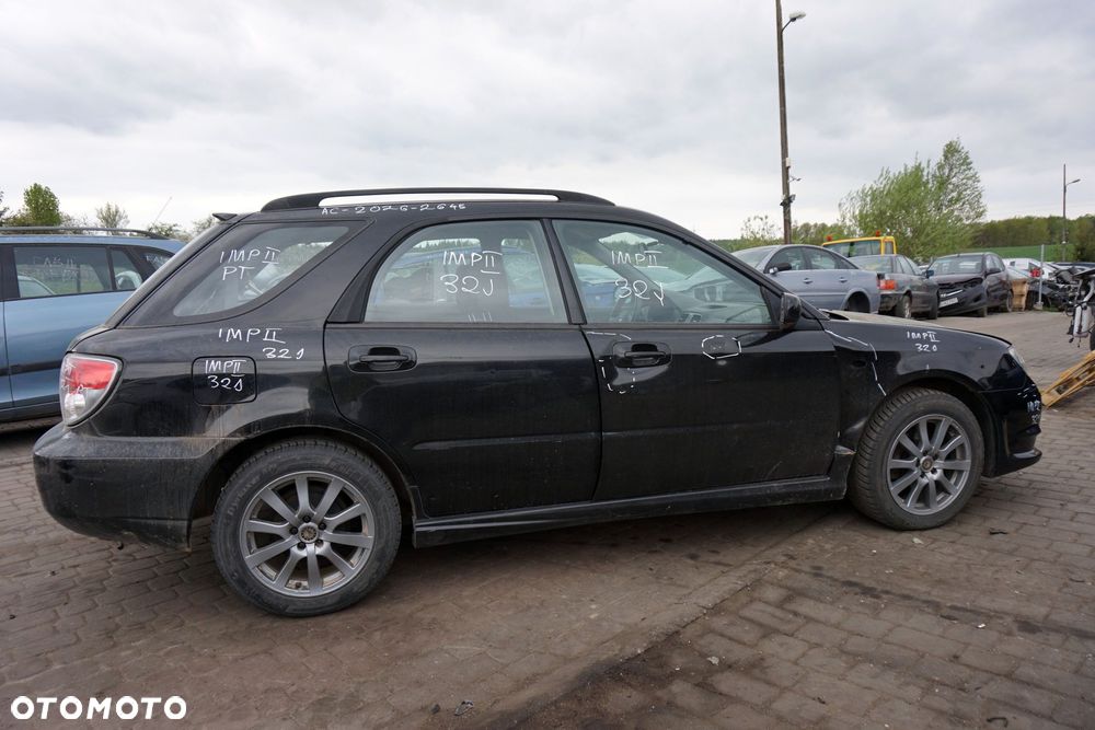 SUBARU IMPREZA II GD LIFT KOMBI 2006 32J 1.5 16V EL15 105KM TZ1B4LA8AA CZARNY na części - 6