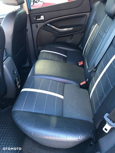 Ford Kuga - 11