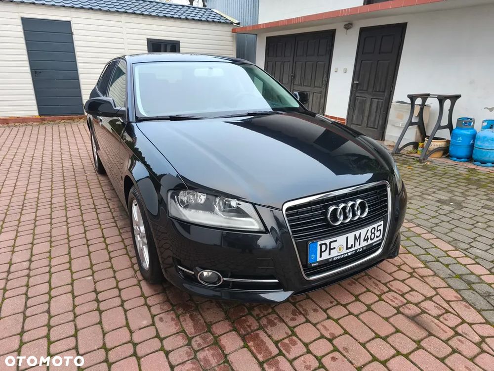 Audi A3 Sportback 1.6 Attraction - 4