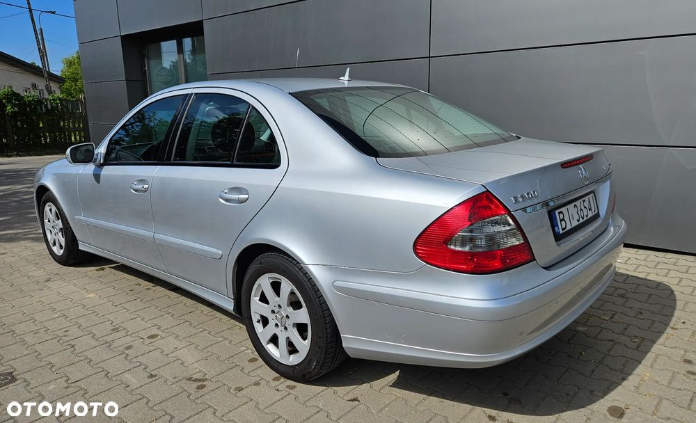 Mercedes-Benz Klasa E 200 Kompressor Elegance - 5