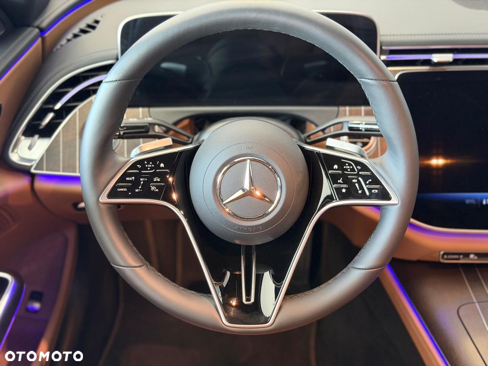 Mercedes-Benz Klasa E 220 d mHEV 4-Matic Exclusive 9G-Tronic - 14