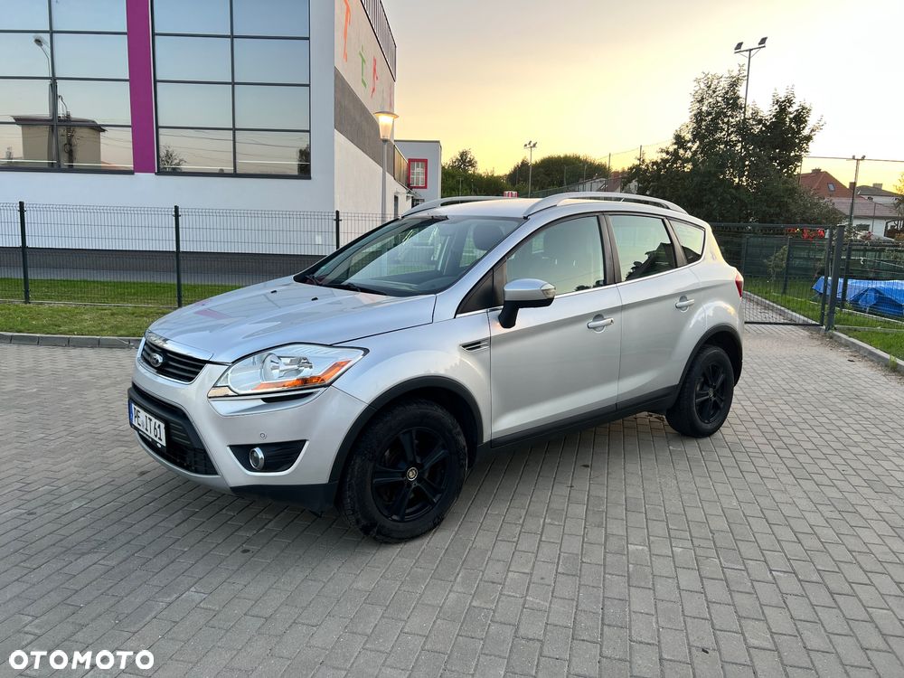 Ford Kuga 2.0 TDCi 2x4 Titanium - 19