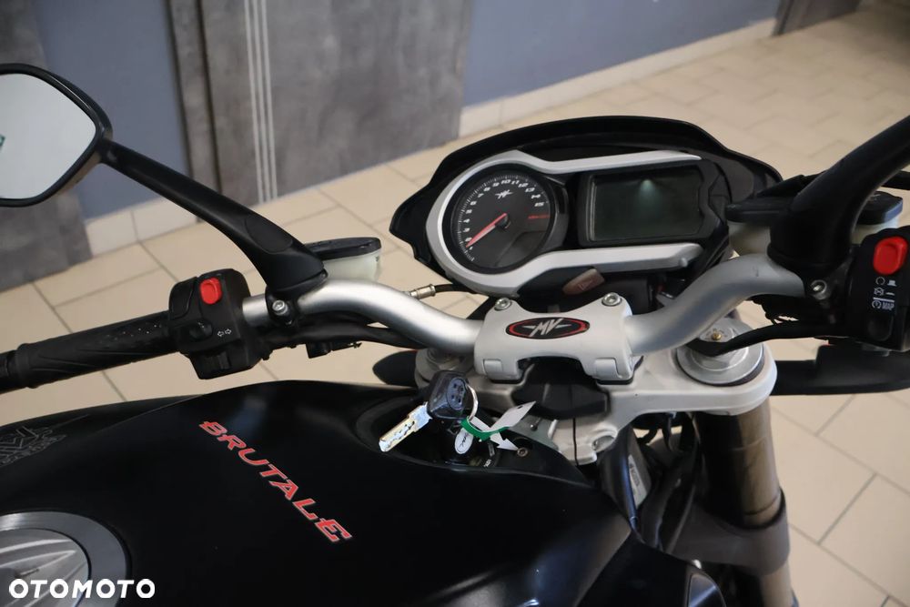 MV AGUSTA Brutale - 5