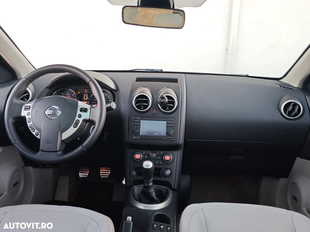 Nissan Qashqai+2 - 11