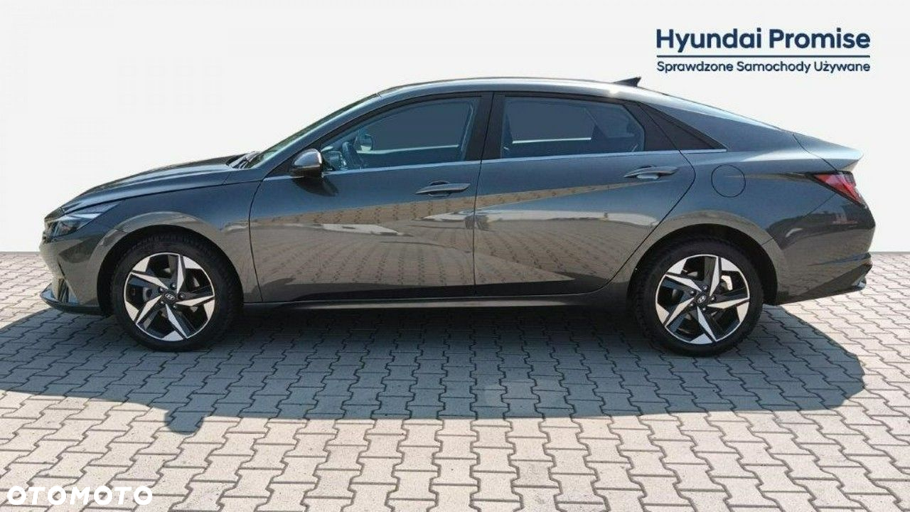 Hyundai Elantra 1.6 Smart CVT - 8