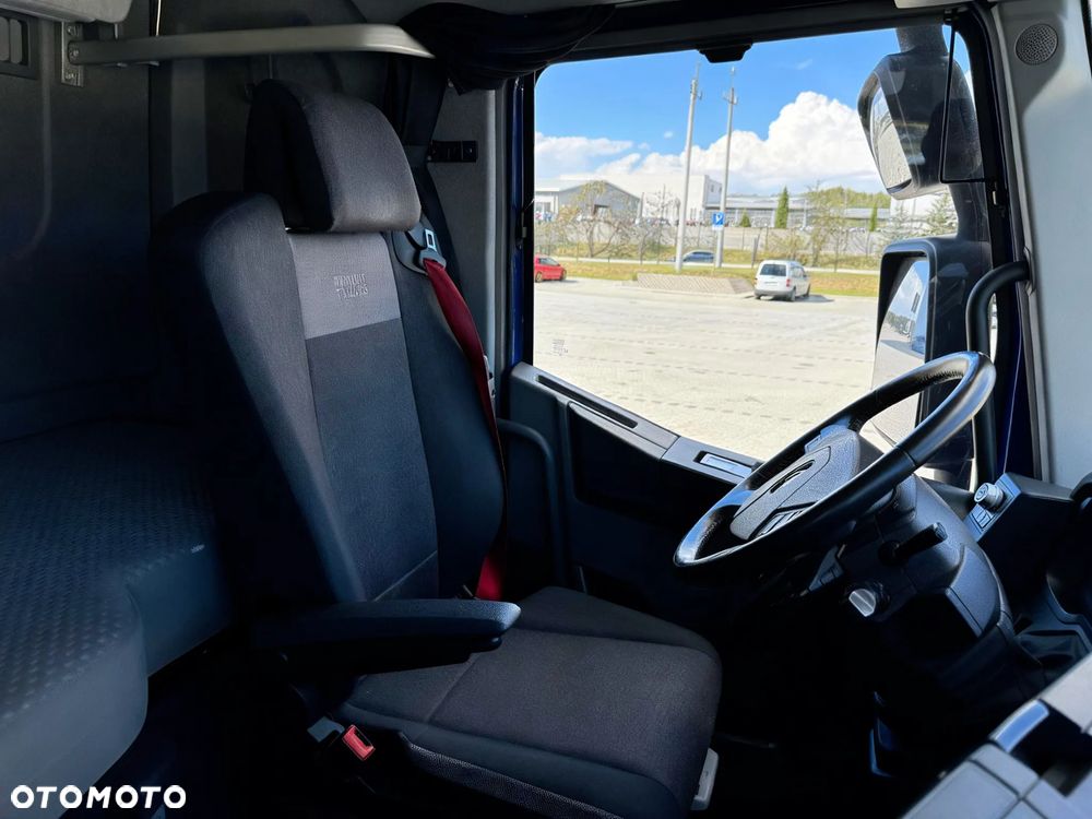 Renault T440 - 19